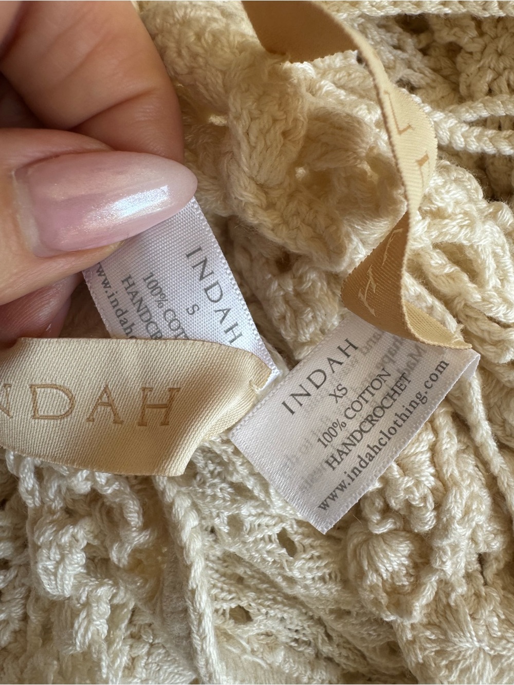 Indah Libra crochet top and Neptune skirt in vanilla - Picture 10 of 17